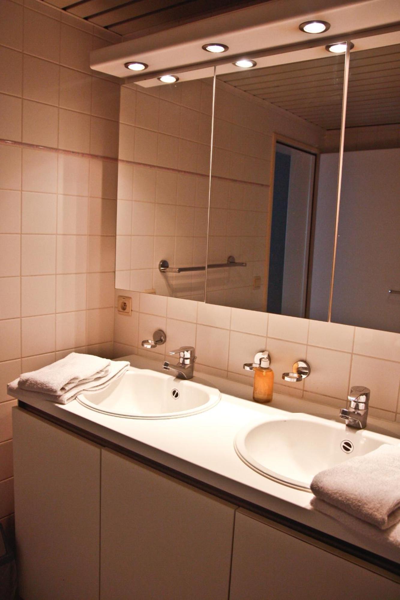 Ambassador Suites אנטוורפן מראה חיצוני תמונה