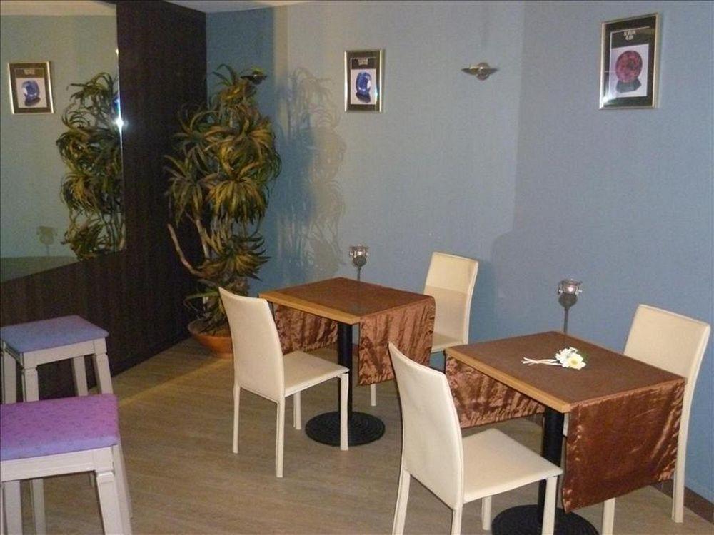 Ambassador Suites אנטוורפן מראה חיצוני תמונה