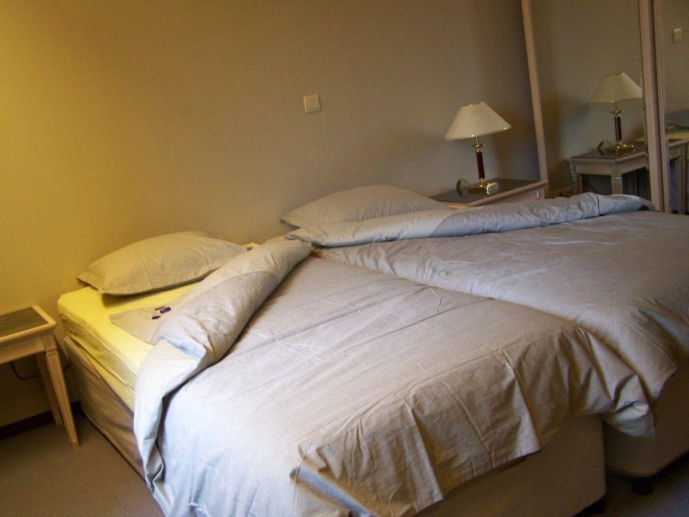 Ambassador Suites אנטוורפן מראה חיצוני תמונה
