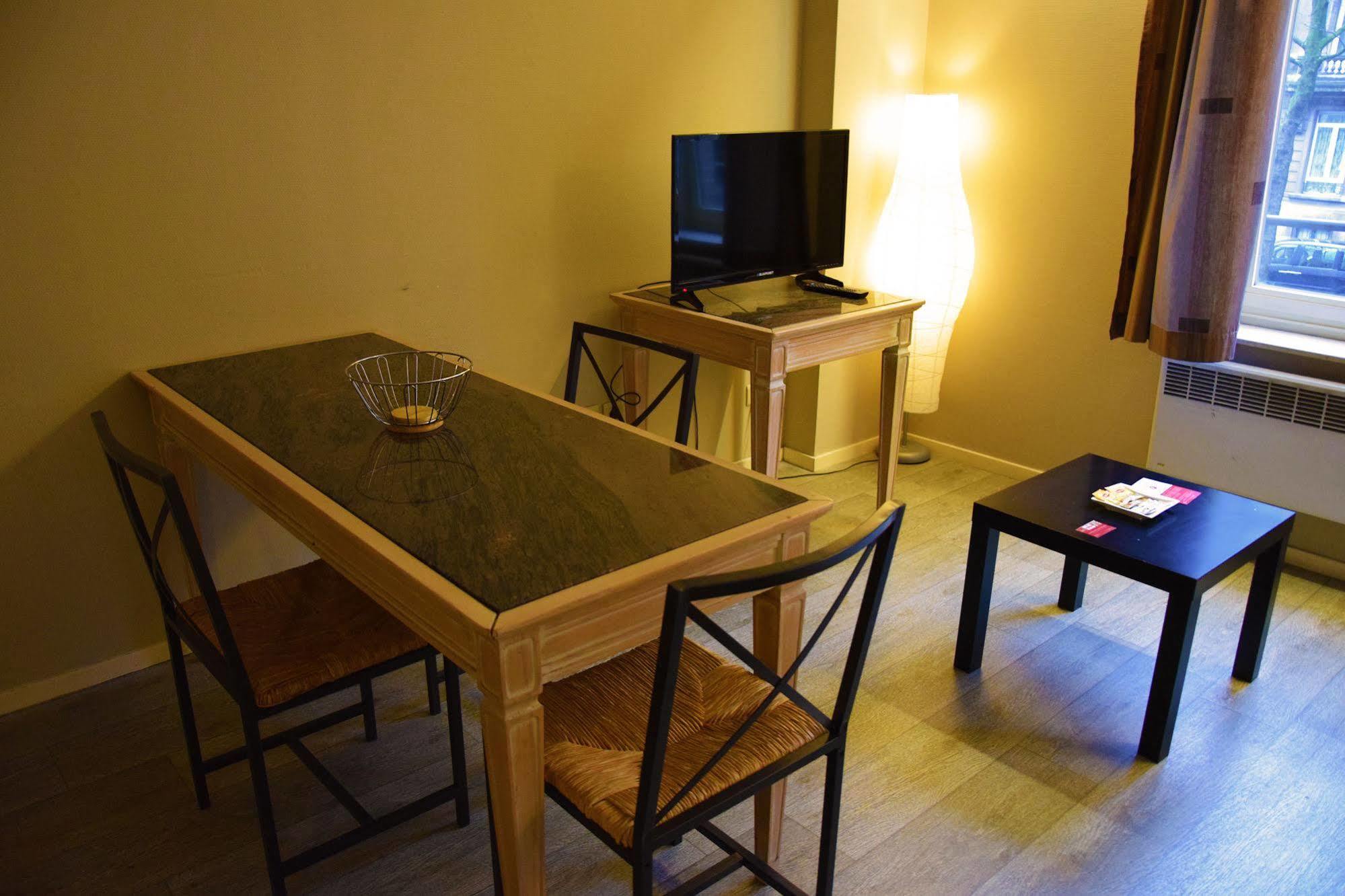 Ambassador Suites אנטוורפן מראה חיצוני תמונה